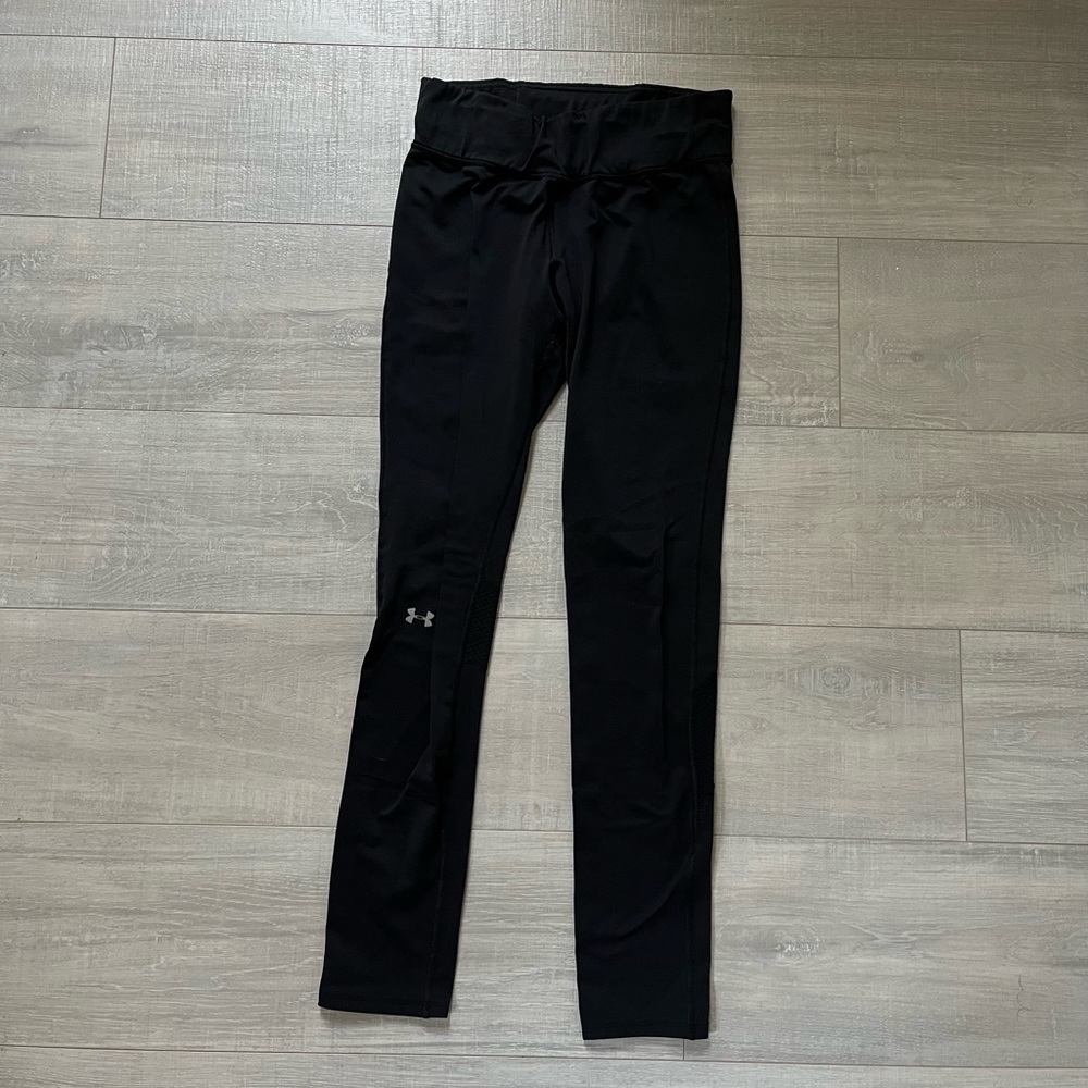 *MOVING EVERYTHING MUST GO* Under armour leggings